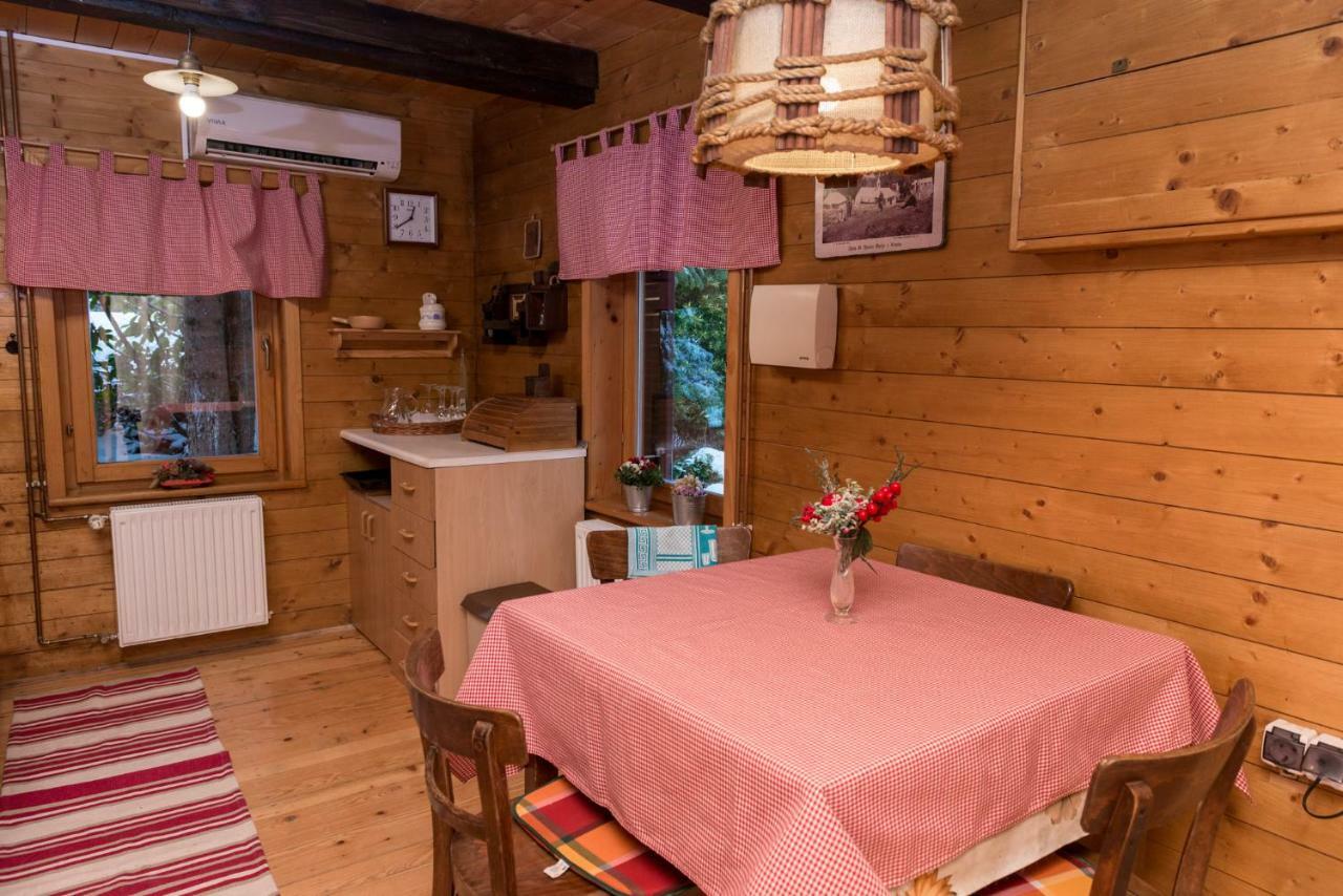 Cabin In The Woods Vukelic Stubicke Toplice Exteriör bild